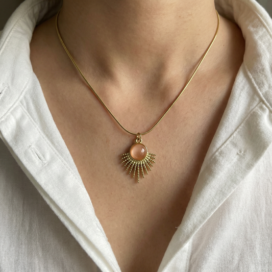 GOLDEN SUNBURST PENDANT