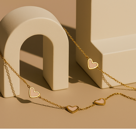 HEART CHARM BRACELET