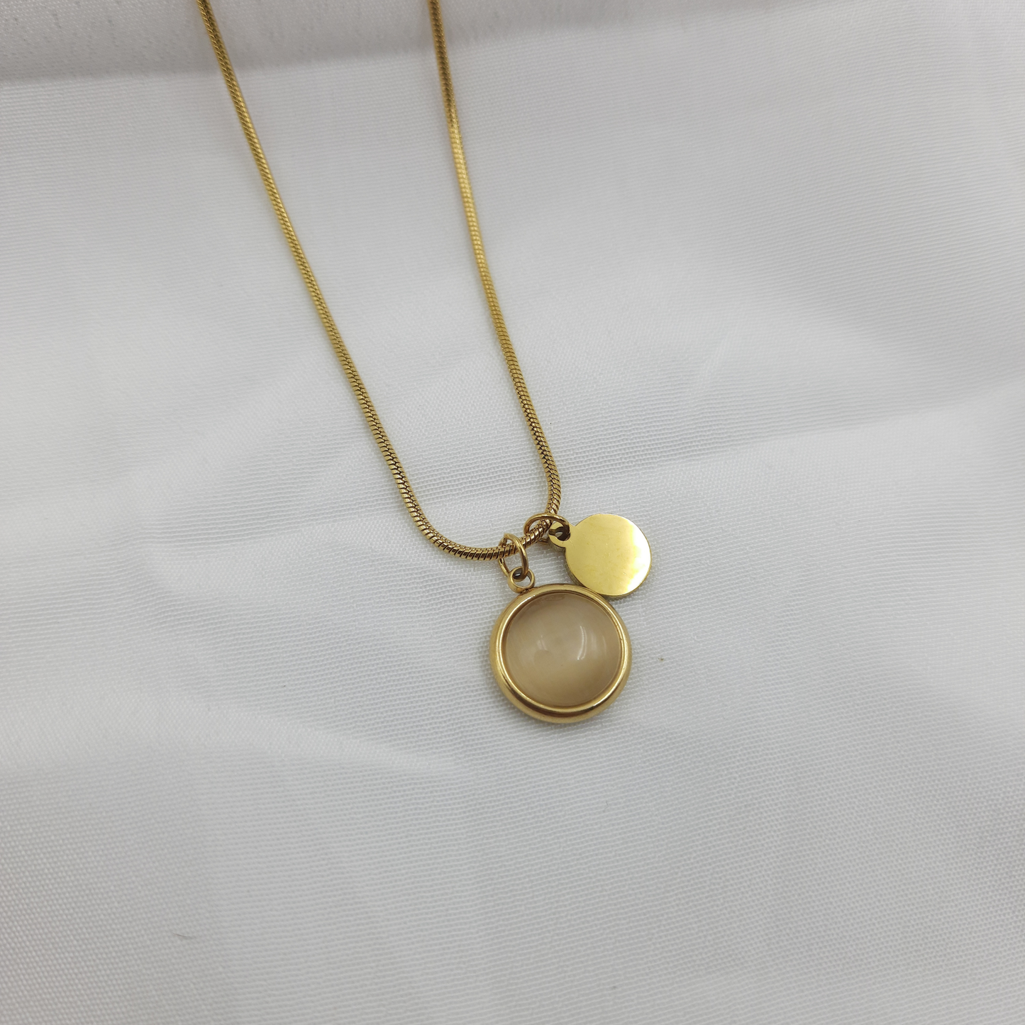 BEIGE STONE CHARM PENDANT