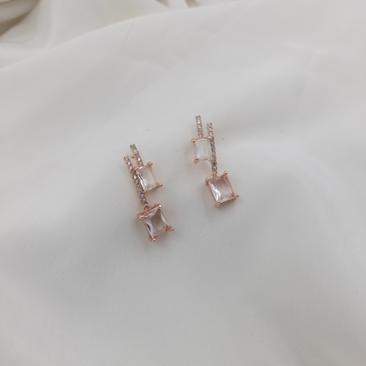 LINE CRYSTAL EARRING