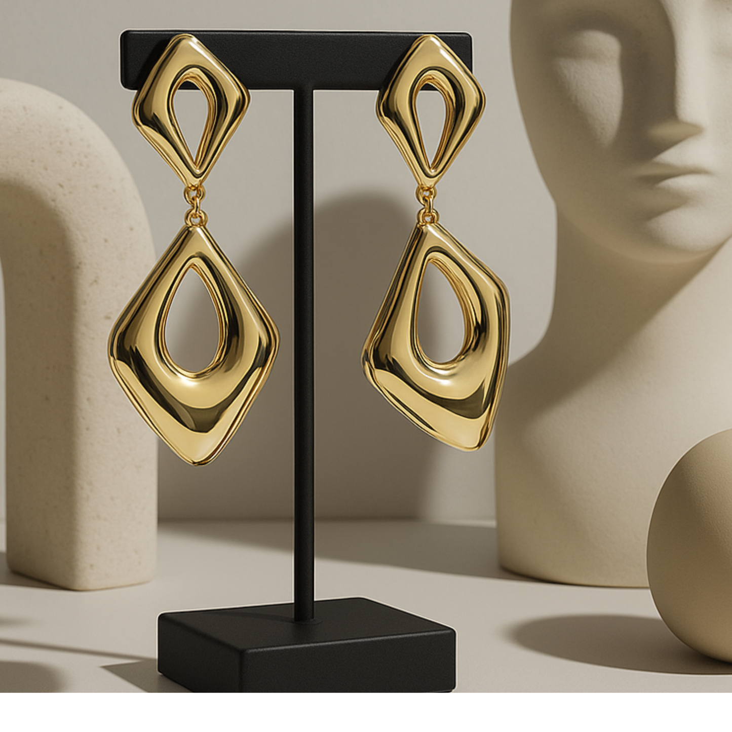 BOLD GEOMETRIC STATEMENT EARRING