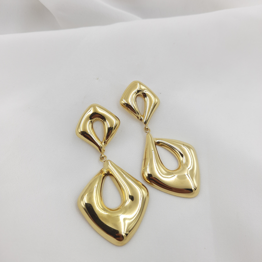 BOLD GEOMETRIC STATEMENT EARRING