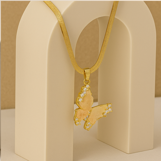 GOLDEN BUTTERFLY NECKLACE
