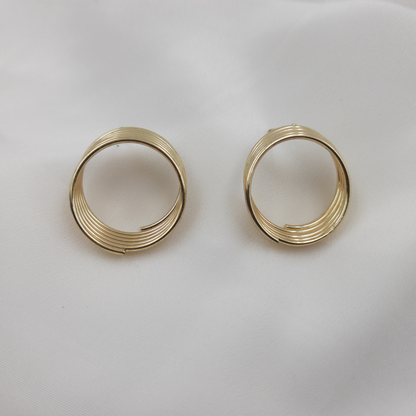 SPIRIAL CIRCLE HOOP EARRING