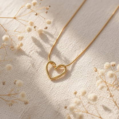 OPEN HEART PENDANT