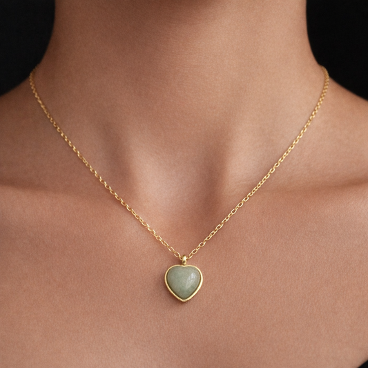 HEART PENDANT NECKLACE WITH GREEN JADE