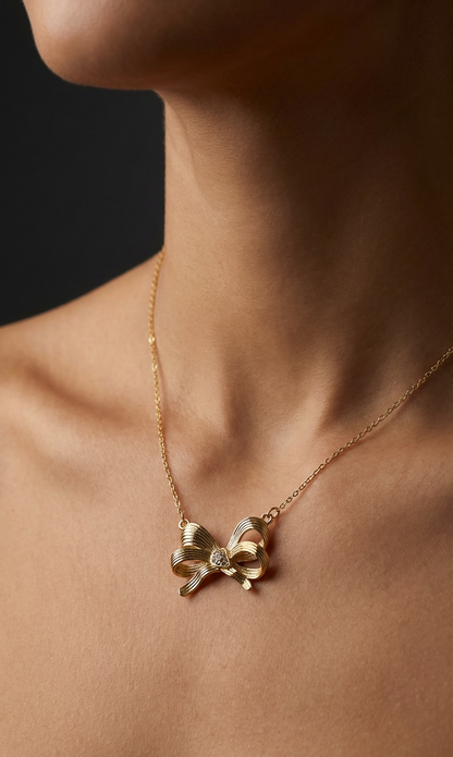 RIBBON BOW PENDANT NECKLACE