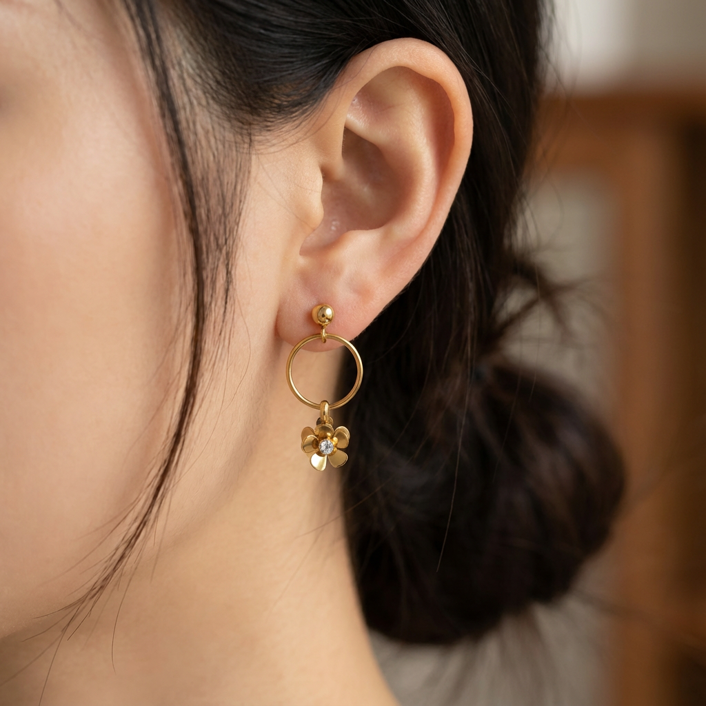 FLORAL HOOP EARRING